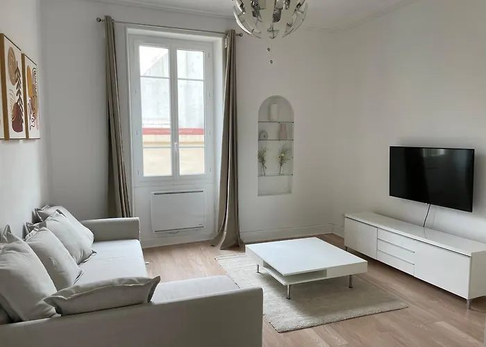 Arenes Διαμέρισμα Νιμ